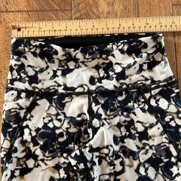 Sweaty Betty Power 7/8 Crop Leggings - Picture 4 of 12